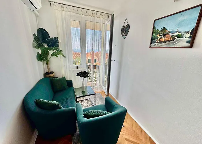 Lea - Sea&City View Apartment With Terrace